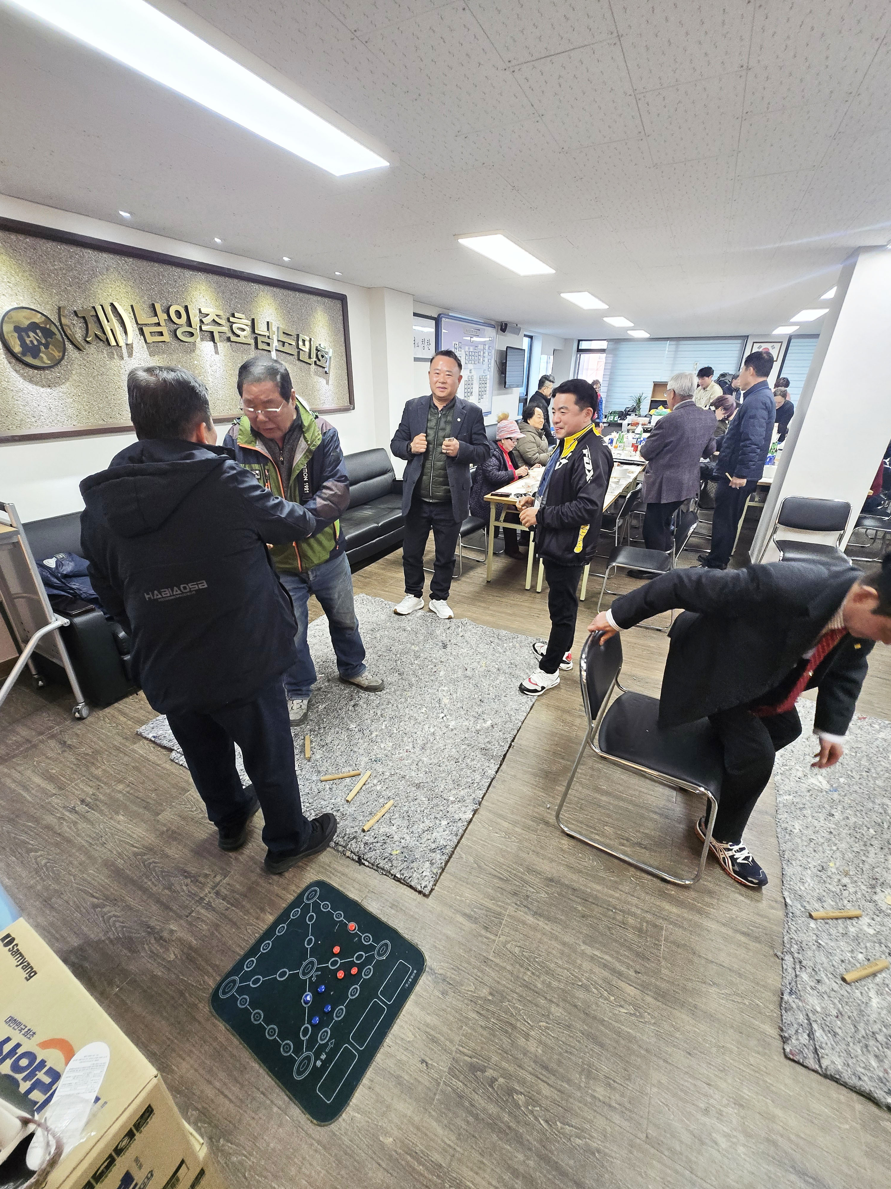 1773713571-3.jpg