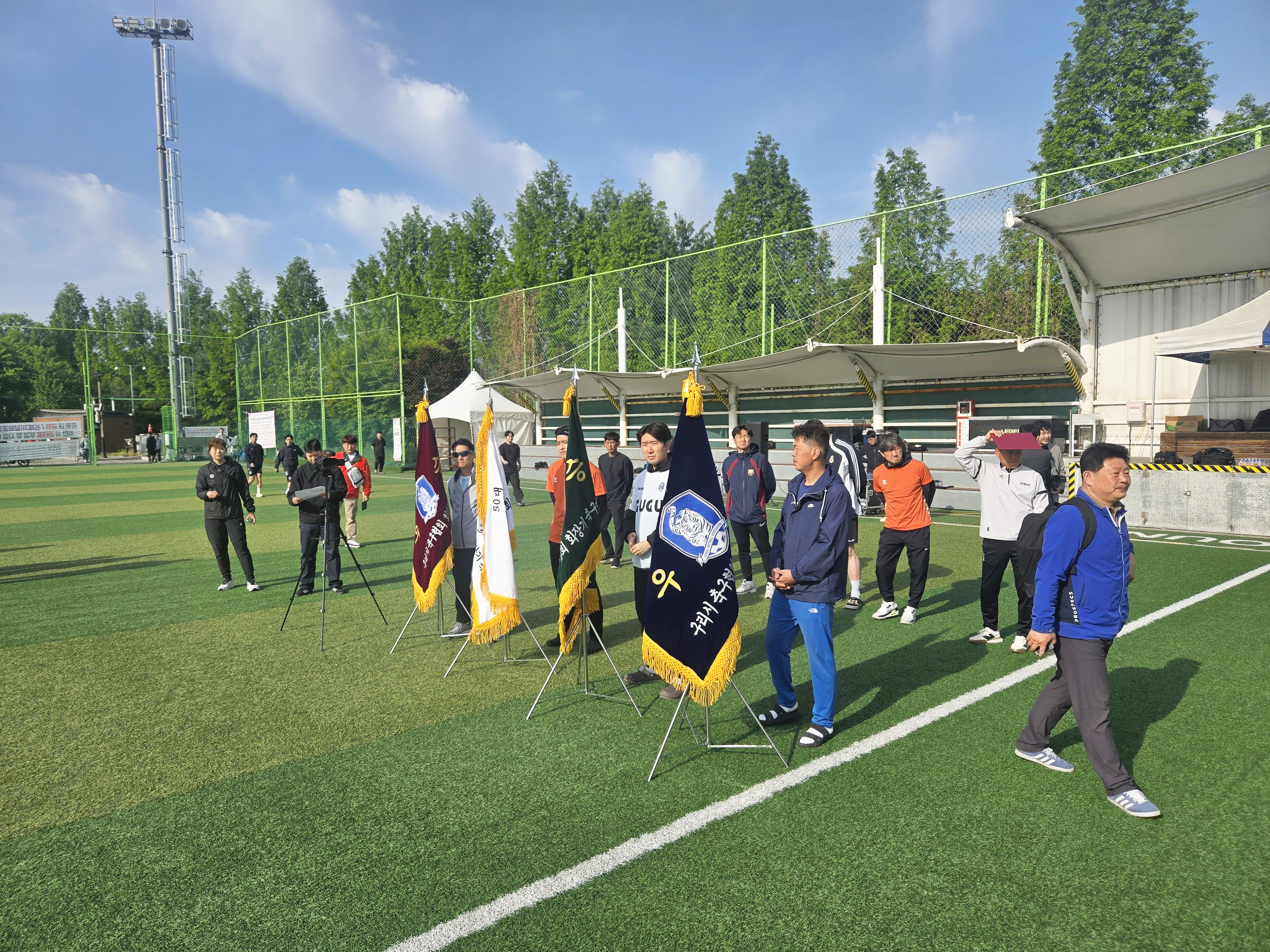 1778825570-5.jpg